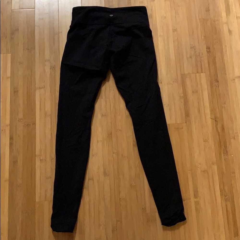 Lululemon mid-rise long black leggings, size 8